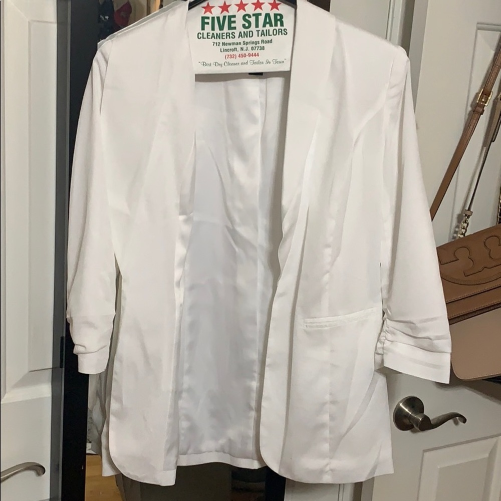 3/4 White Blazer